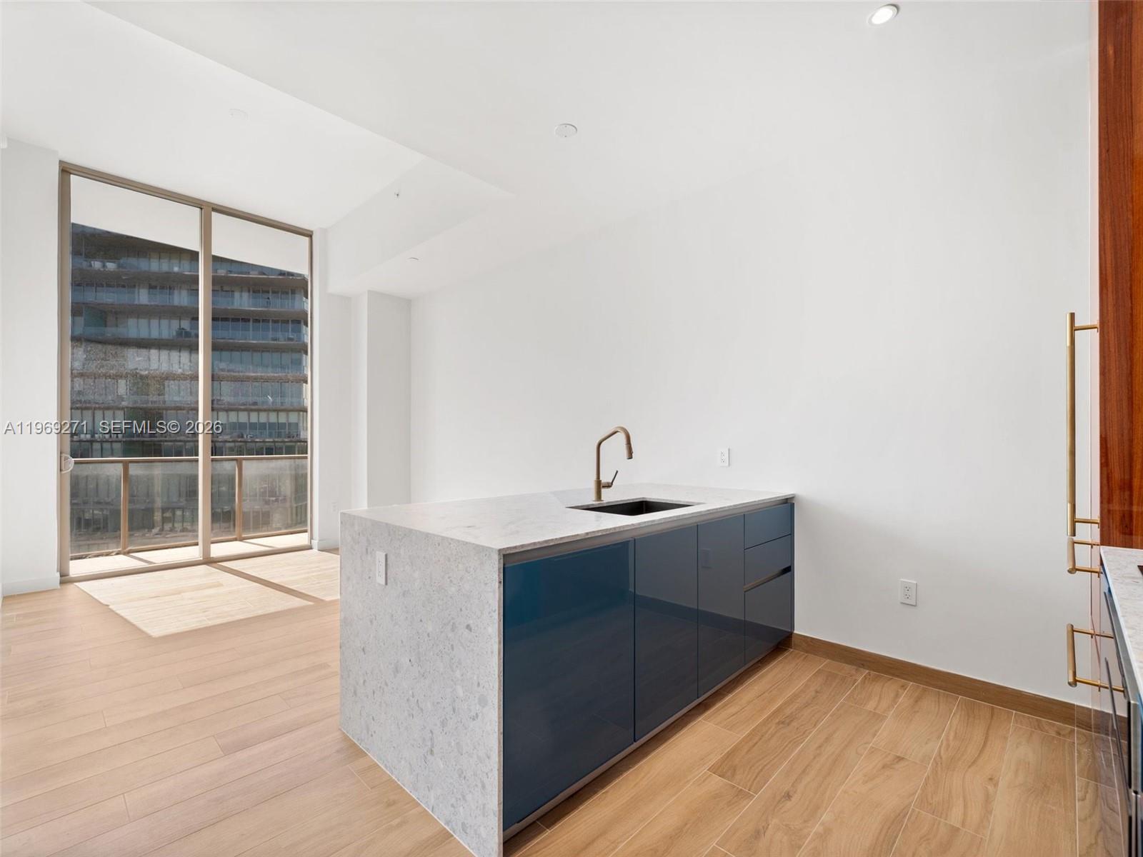 image Mr. C Residences | Bayshore13