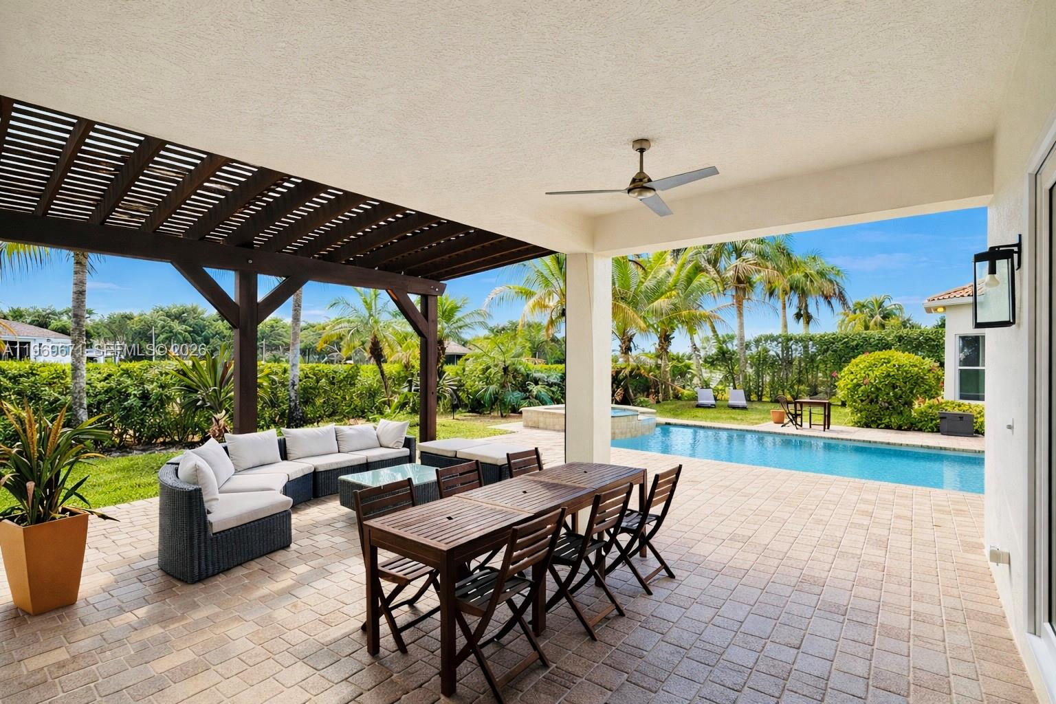 12486 World Cup Ln Wellington, FL 33414