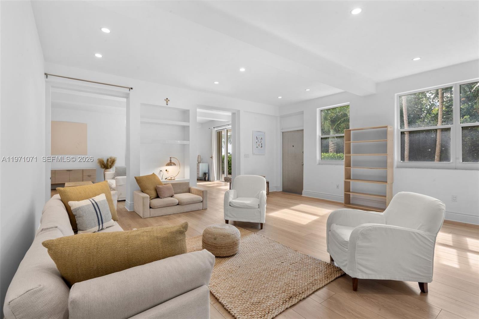 200 Ocean Ln Dr #108 Key Biscayne, FL 33149