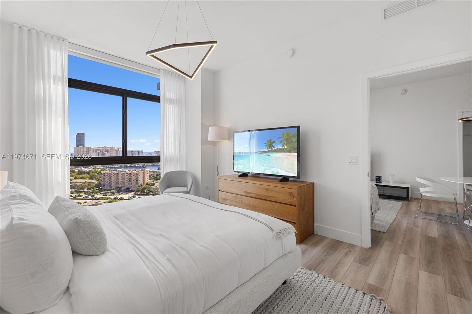 101 Diplomat Pkwy #1508 Hallandale Beach, FL 33009