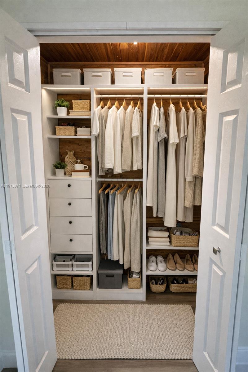 2295 NW 115th St Miami, FL 33167