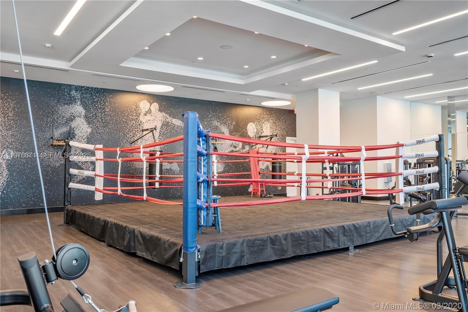 851 NE 1st Ave #3203 Miami, FL 33132