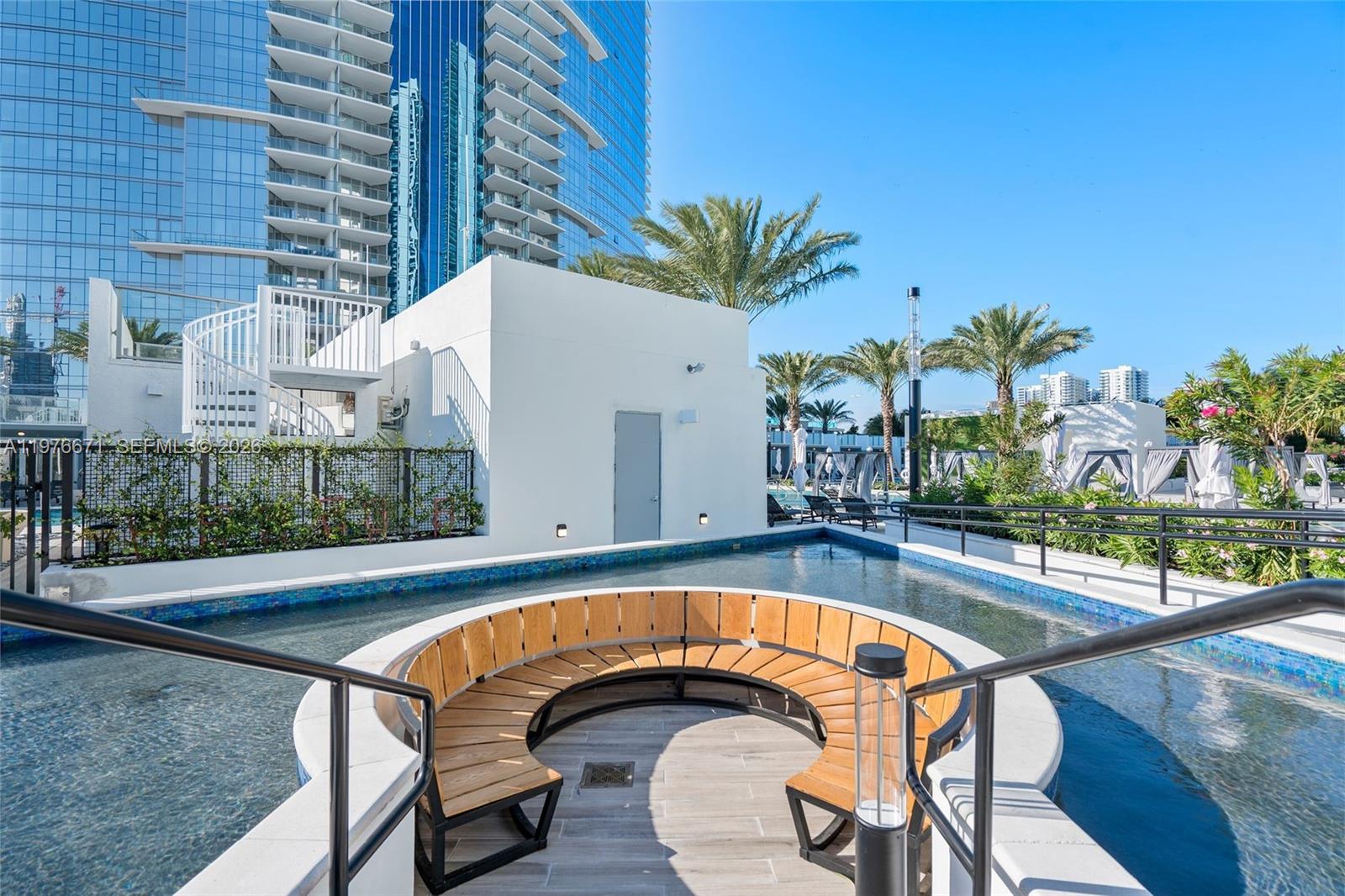 851 NE 1st Ave #3203 Miami, FL 33132