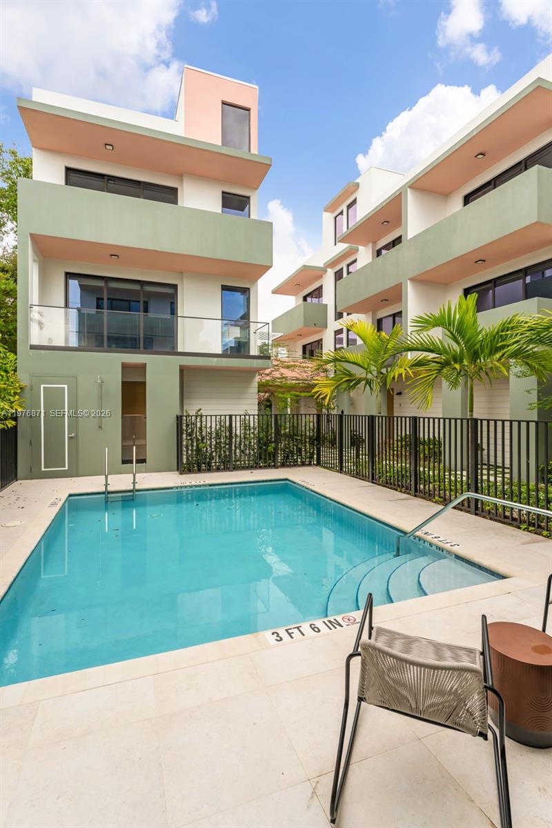 721 SW 11th St #F Miami, FL 33129