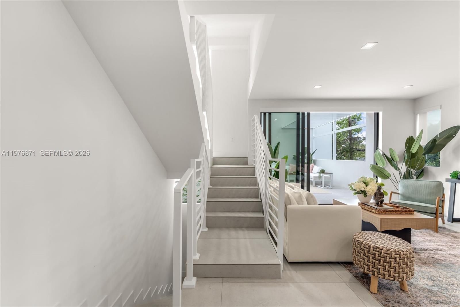 721 SW 11th St #F Miami, FL 33129