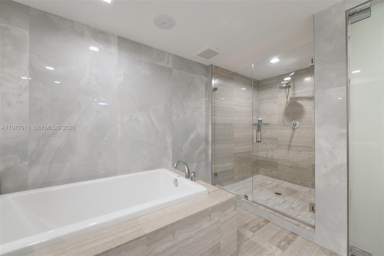 3951 S Ocean Dr #402 Hollywood, FL 33019