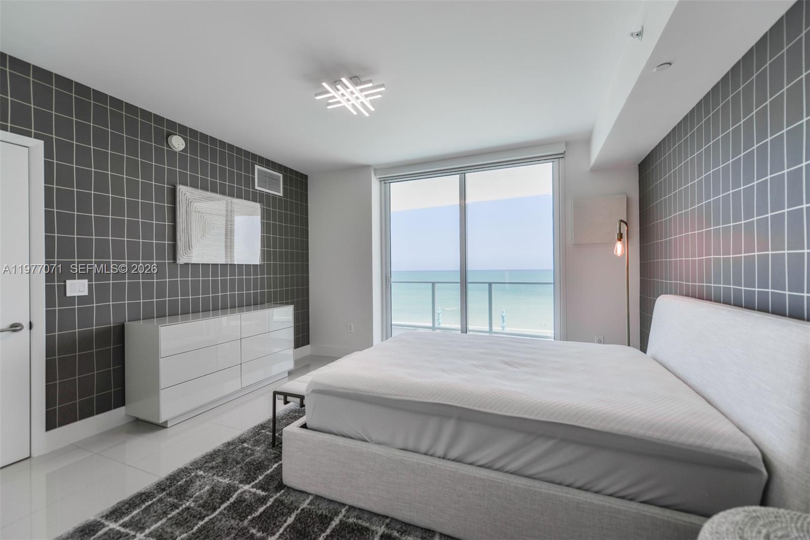 3951 S Ocean Dr #402 Hollywood, FL 33019