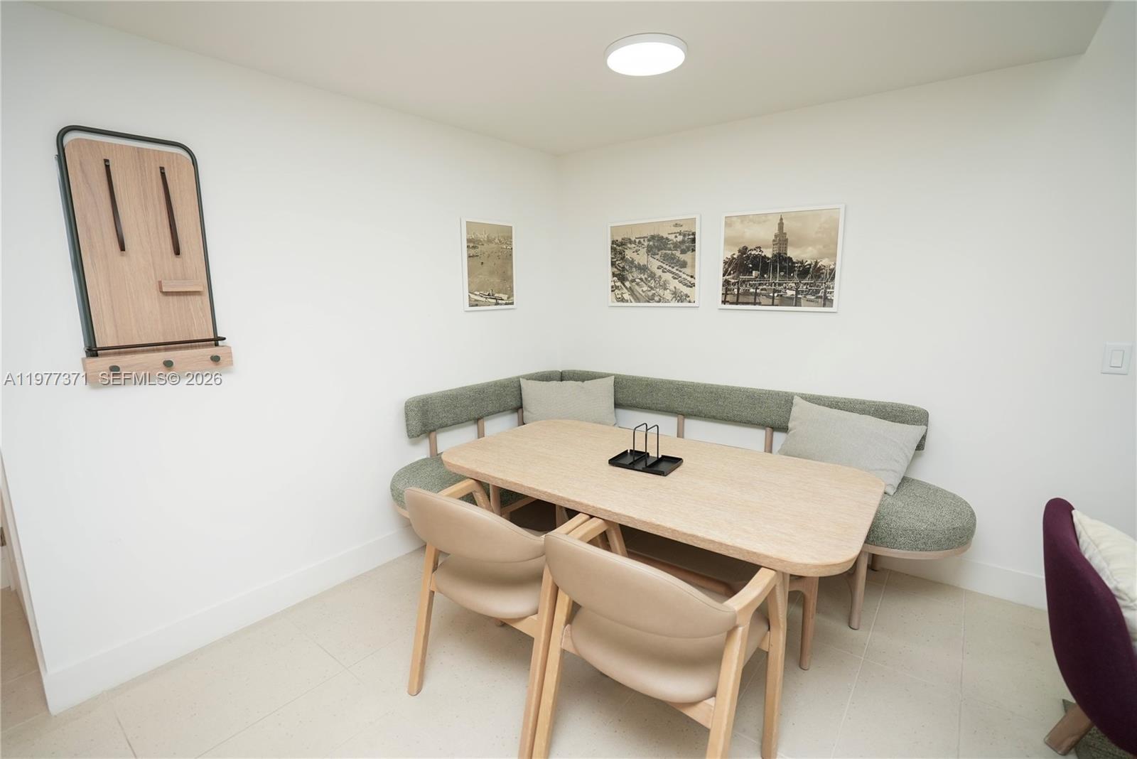 159 NE 6th St #2711 Miami, FL 33132