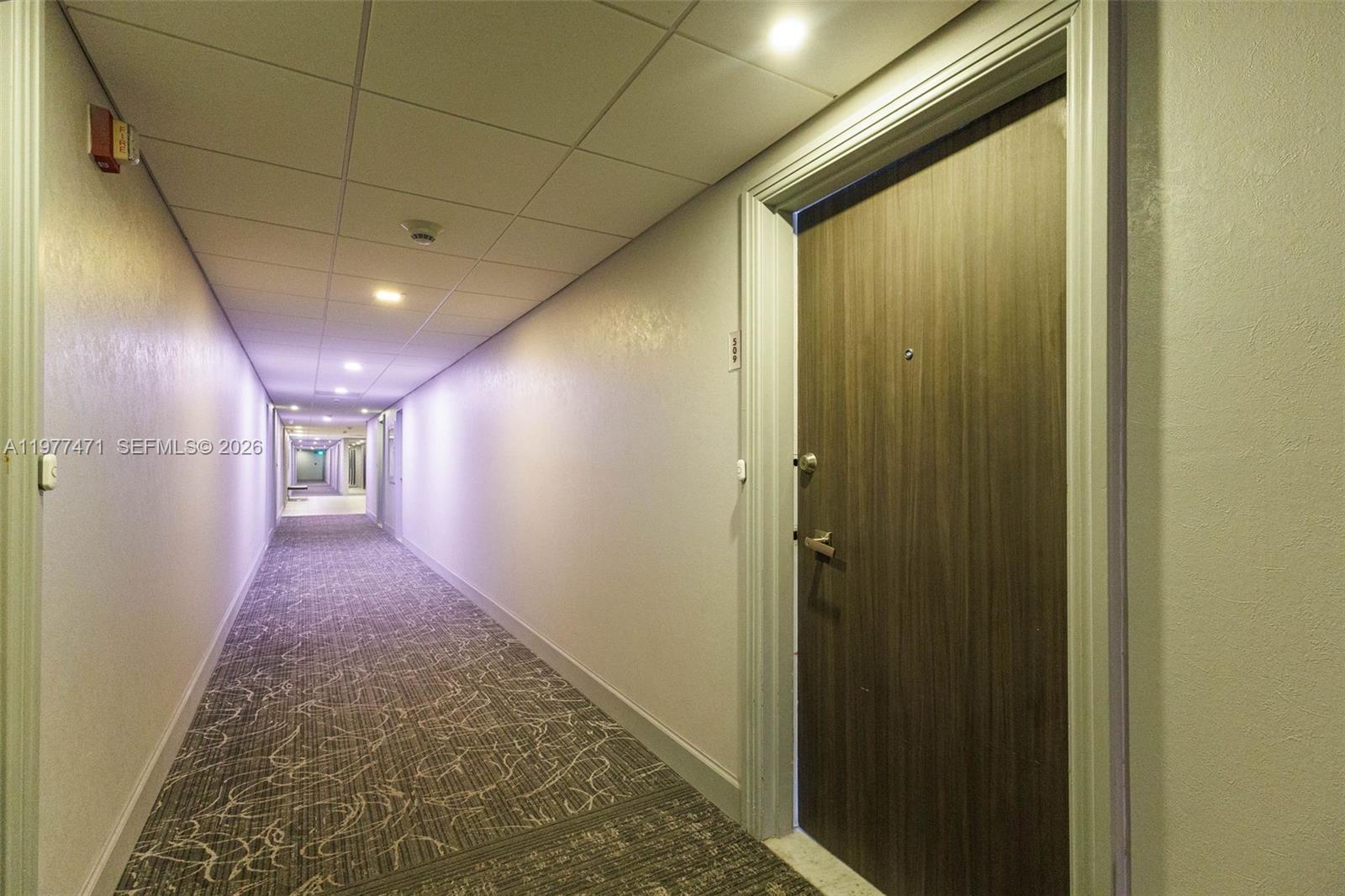 image Arlen House Condo21