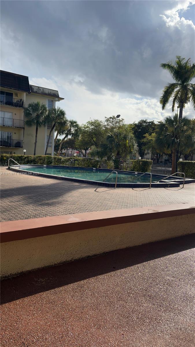 11925 NE 2nd Ave #B207 North Miami, FL 33161