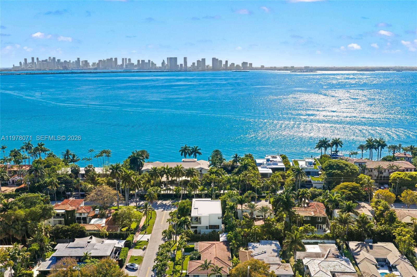 5701 N Bay Rd Miami Beach, FL 33140