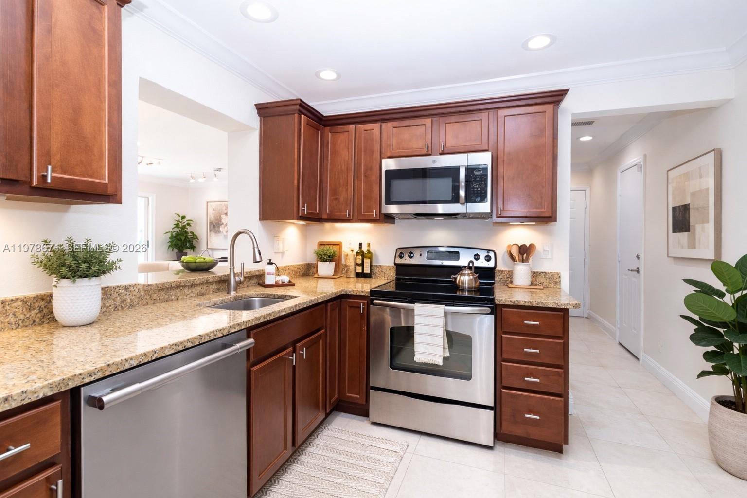 4480 NW 61st St North Lauderdale, FL 33319