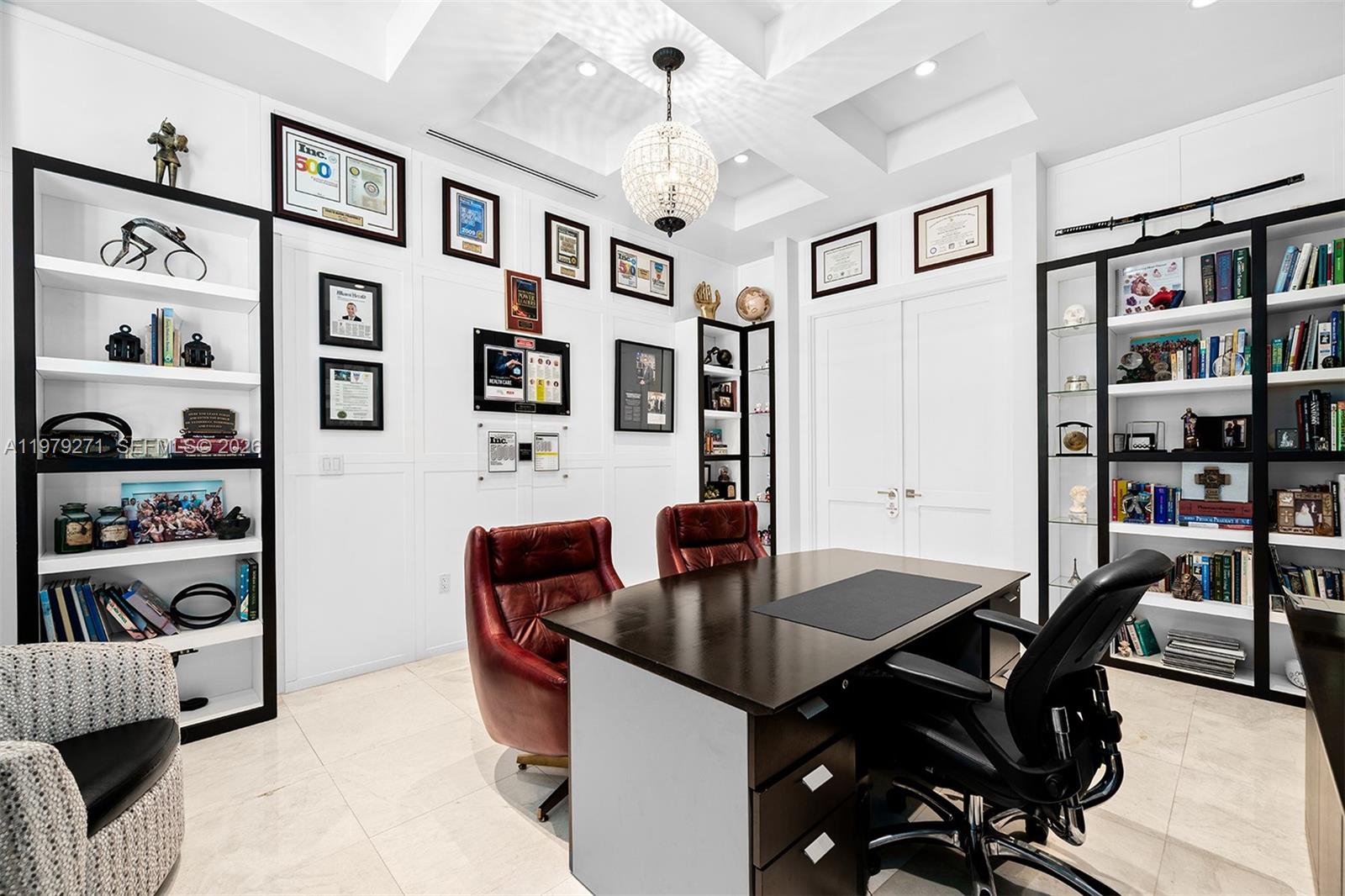 11750 SW 68th Ct Pinecrest, FL 33156