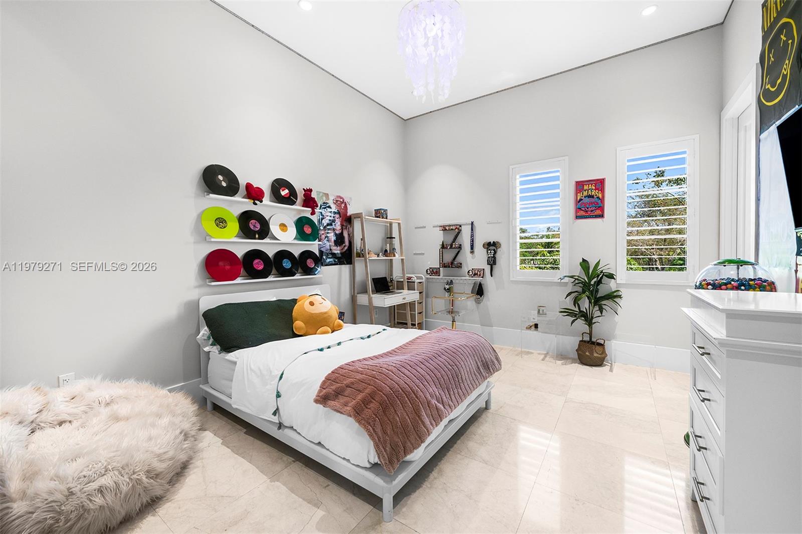 11750 SW 68th Ct Pinecrest, FL 33156