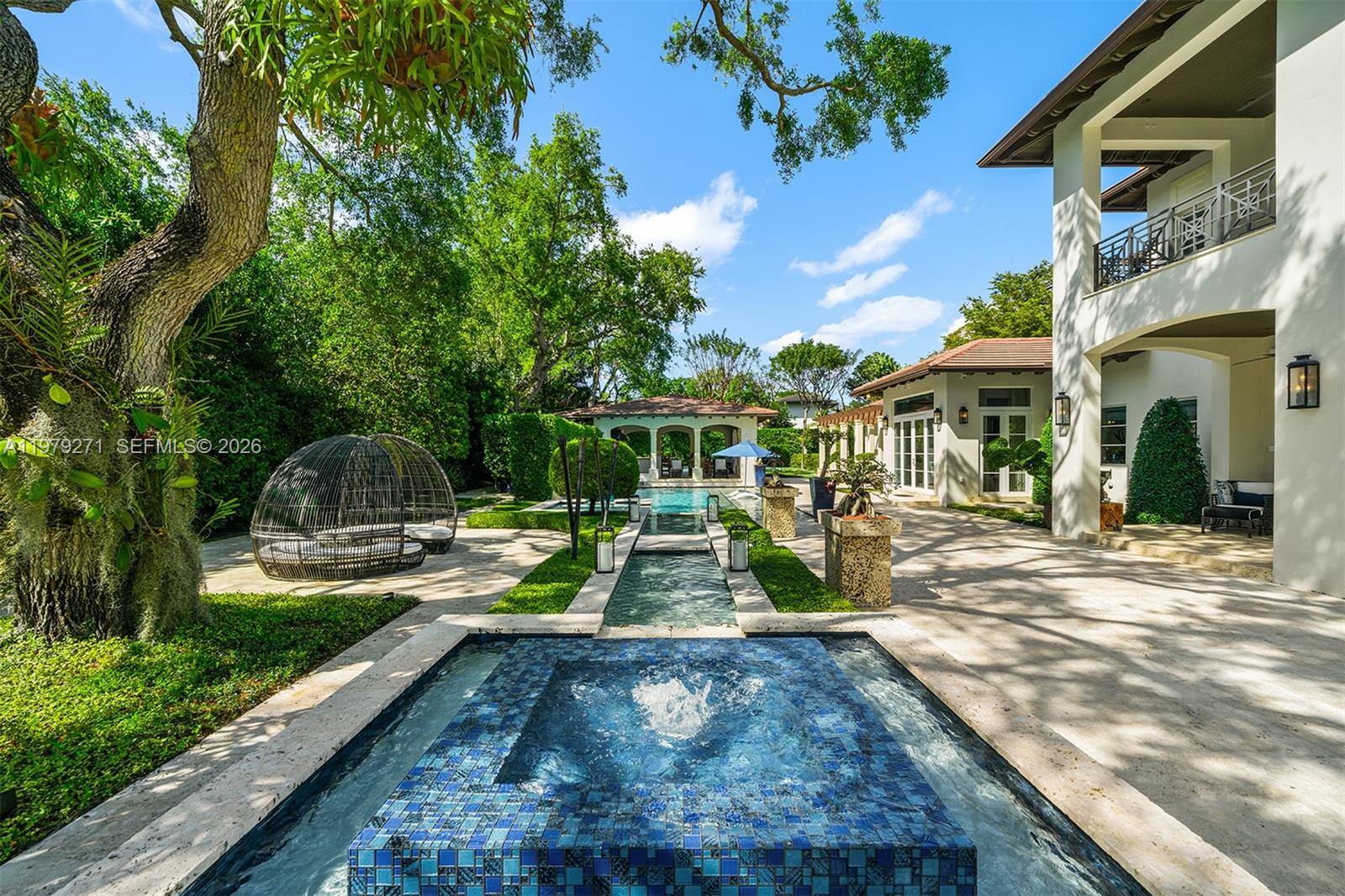 11750 SW 68th Ct Pinecrest, FL 33156