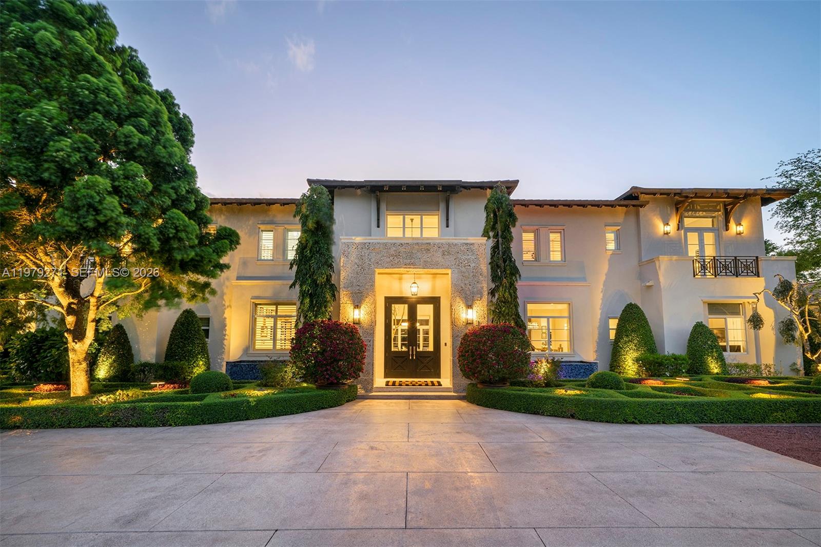 11750 SW 68th Ct Pinecrest, FL 33156