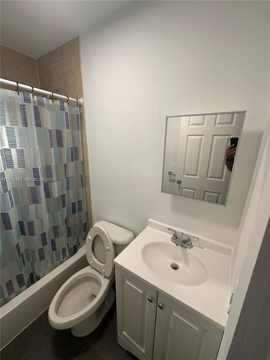 1361 NW 59th St Miami, FL 33142