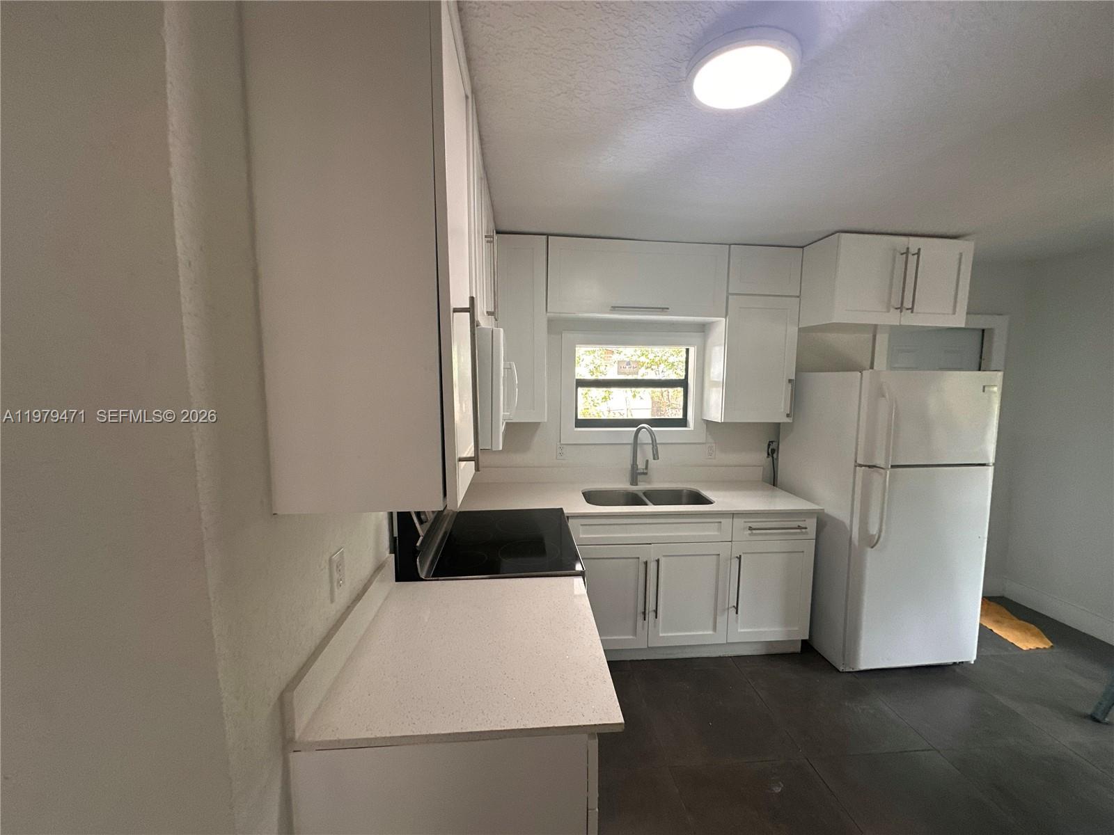 1361 NW 59th St Miami, FL 33142