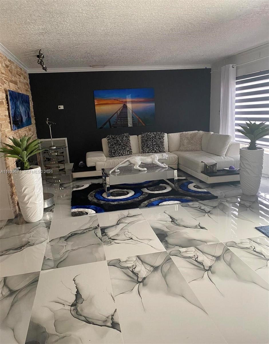 12121 SW 107th St Miami, FL 33186