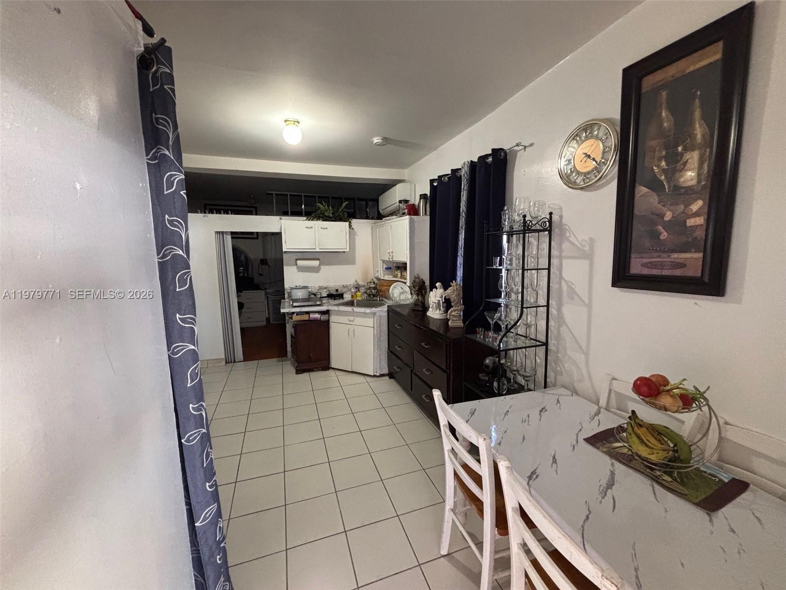 3533 NW 2nd Ter Miami, FL 33125