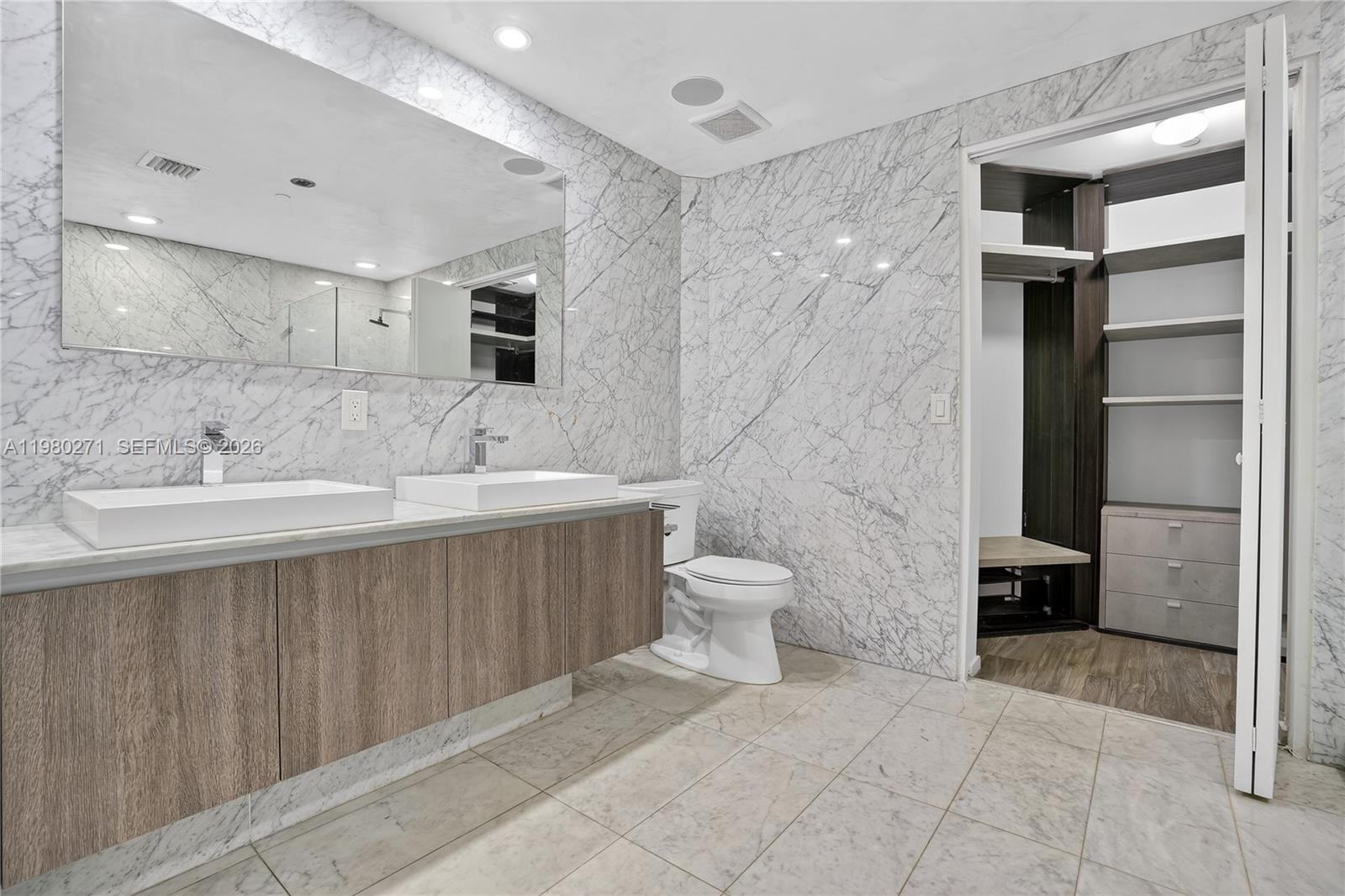 801 S Miami Ave #2805 Miami, FL 33130