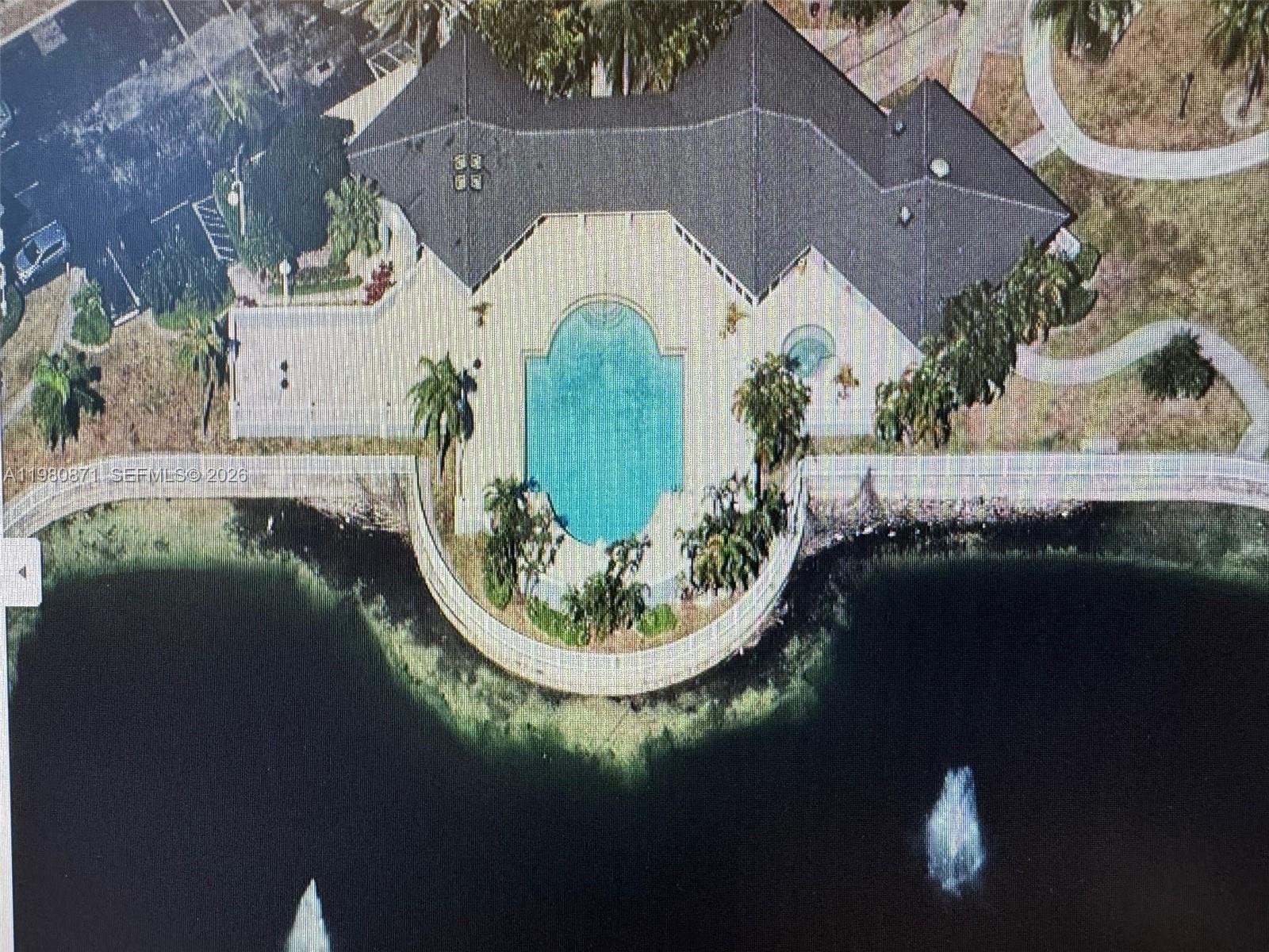 8560 SW 212th St #306