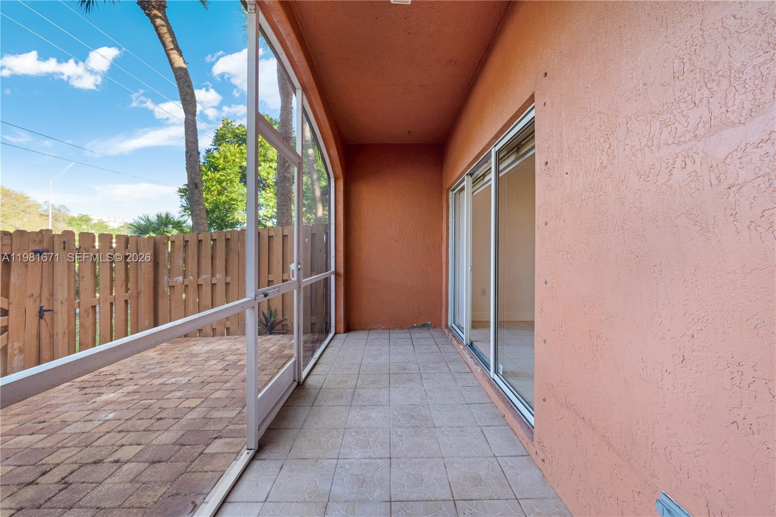 1166 NW 100th Ave Pembroke Pines, FL 33024