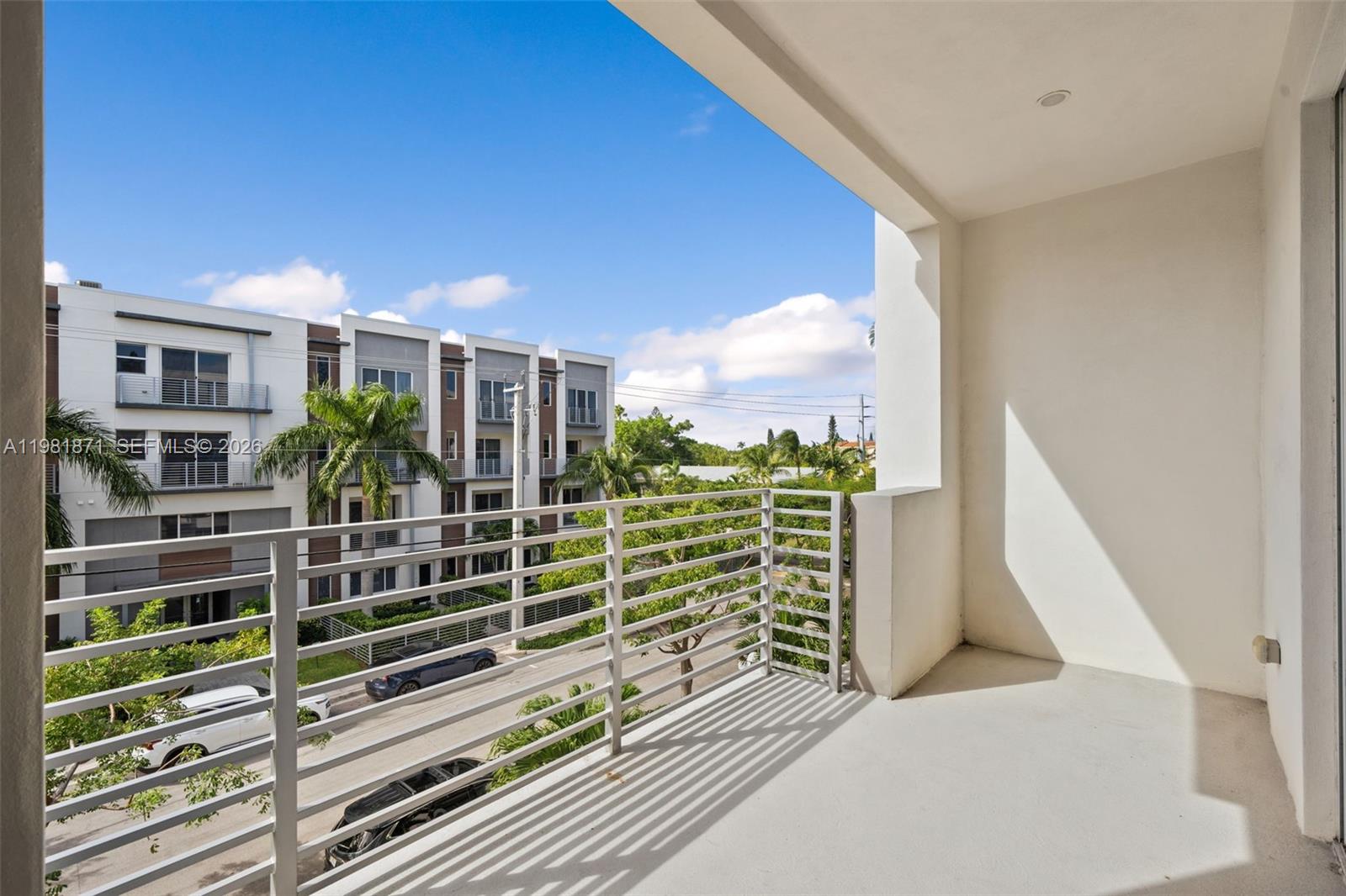 1034 NE 18th Ave #205 Fort Lauderdale, FL 33304