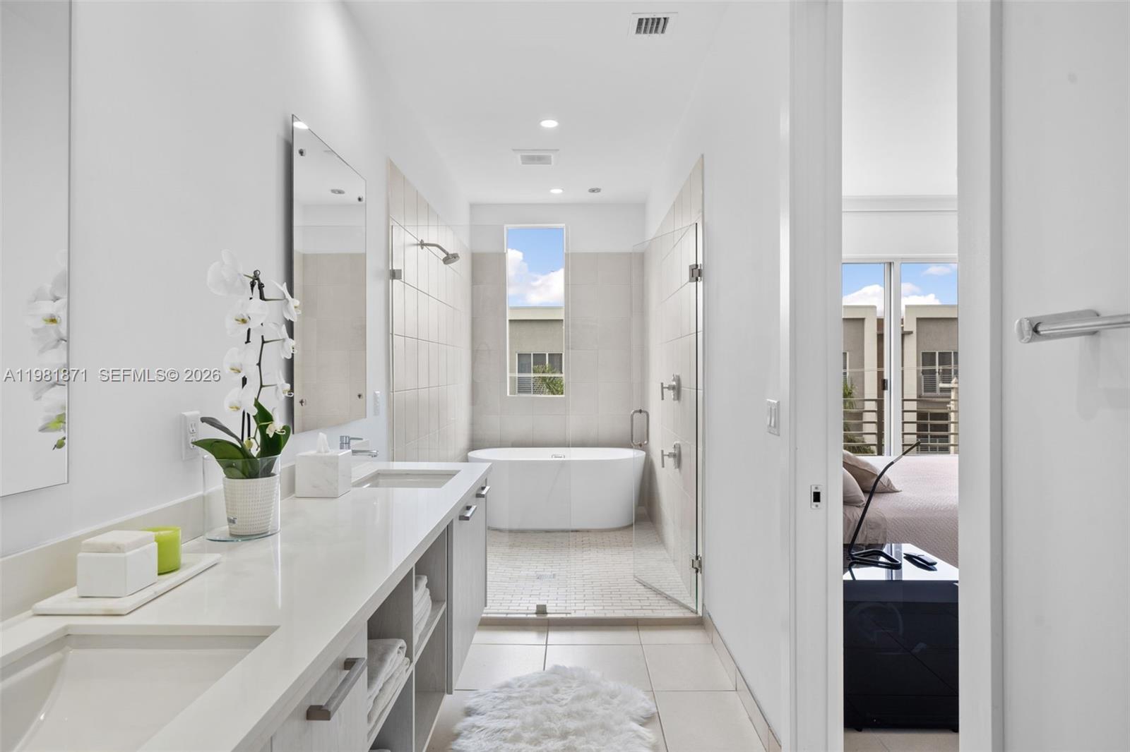 1034 NE 18th Ave #205 Fort Lauderdale, FL 33304