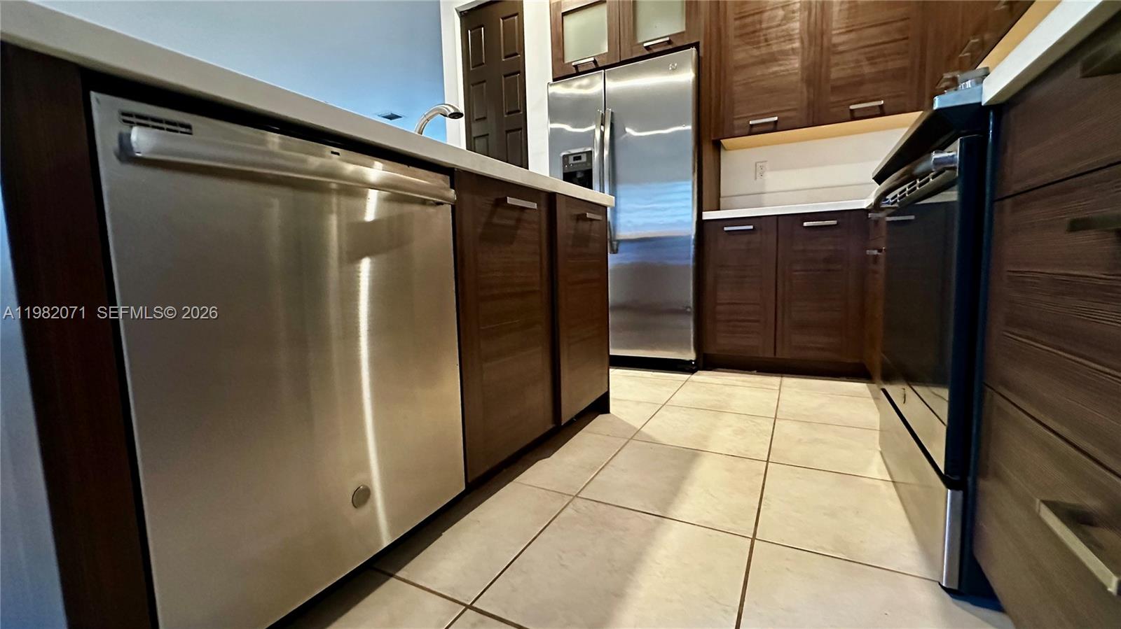 9155 NW 161st St Miami Lakes, FL 33018