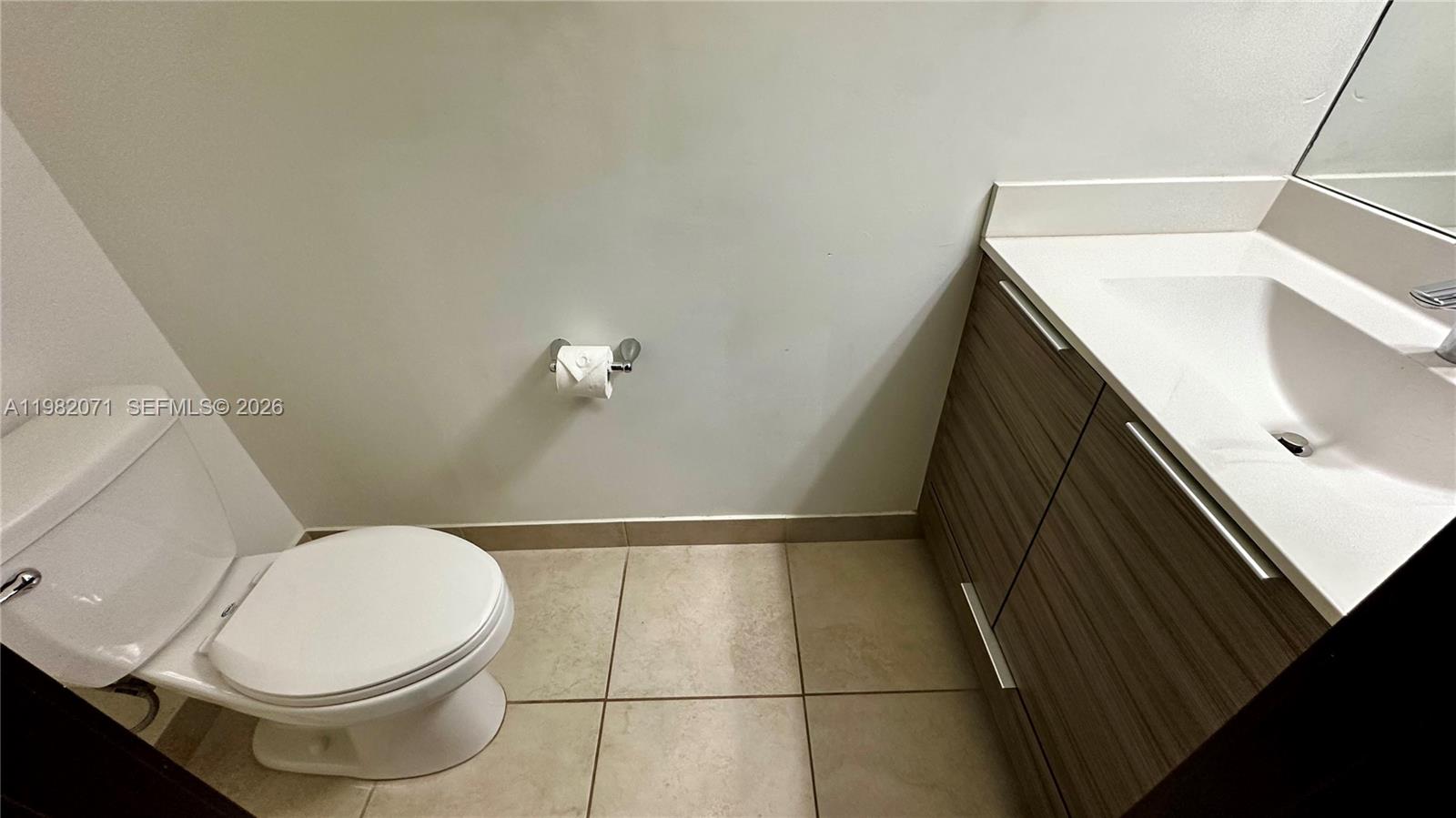 9155 NW 161st St Miami Lakes, FL 33018