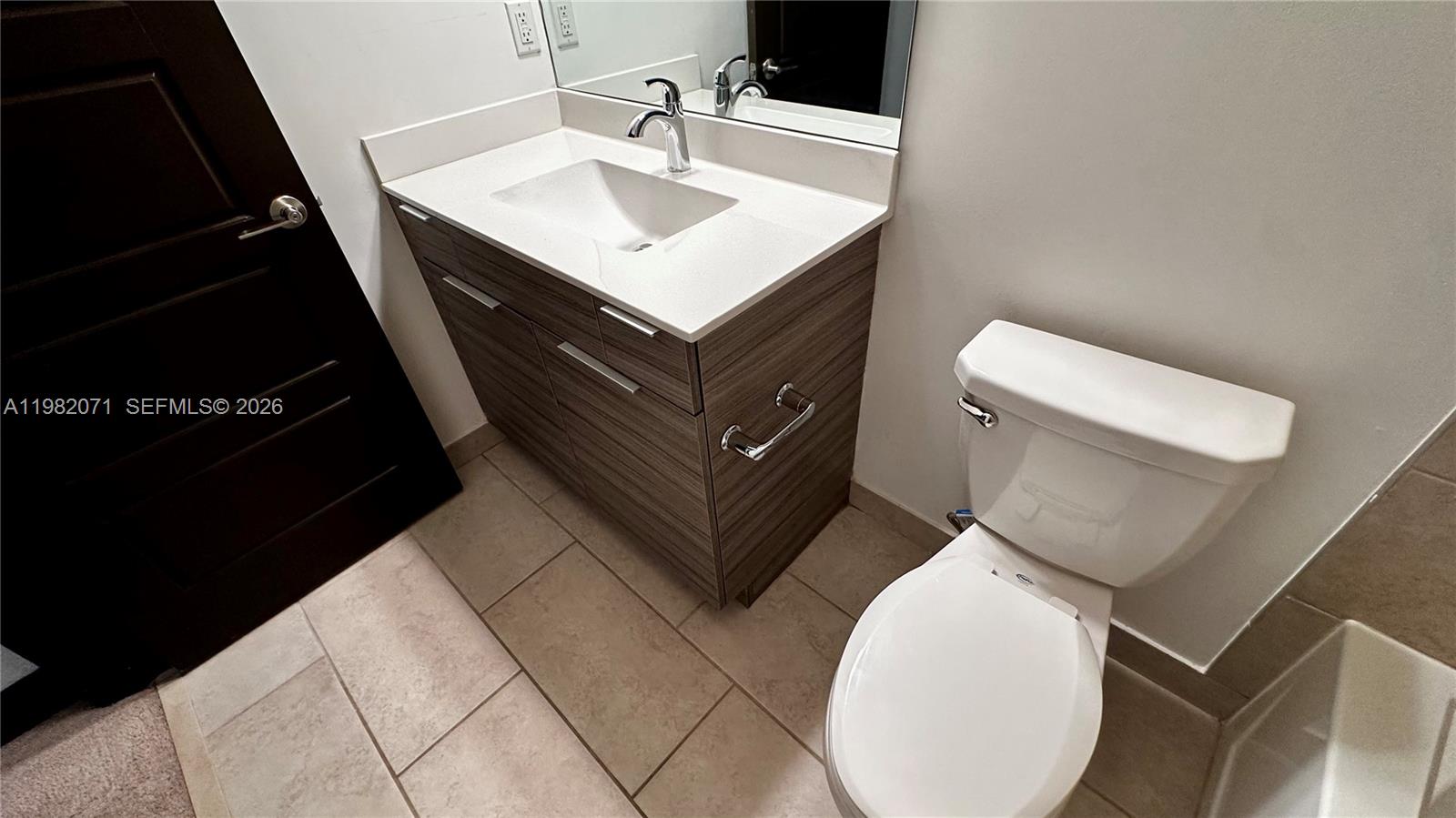 9155 NW 161st St Miami Lakes, FL 33018