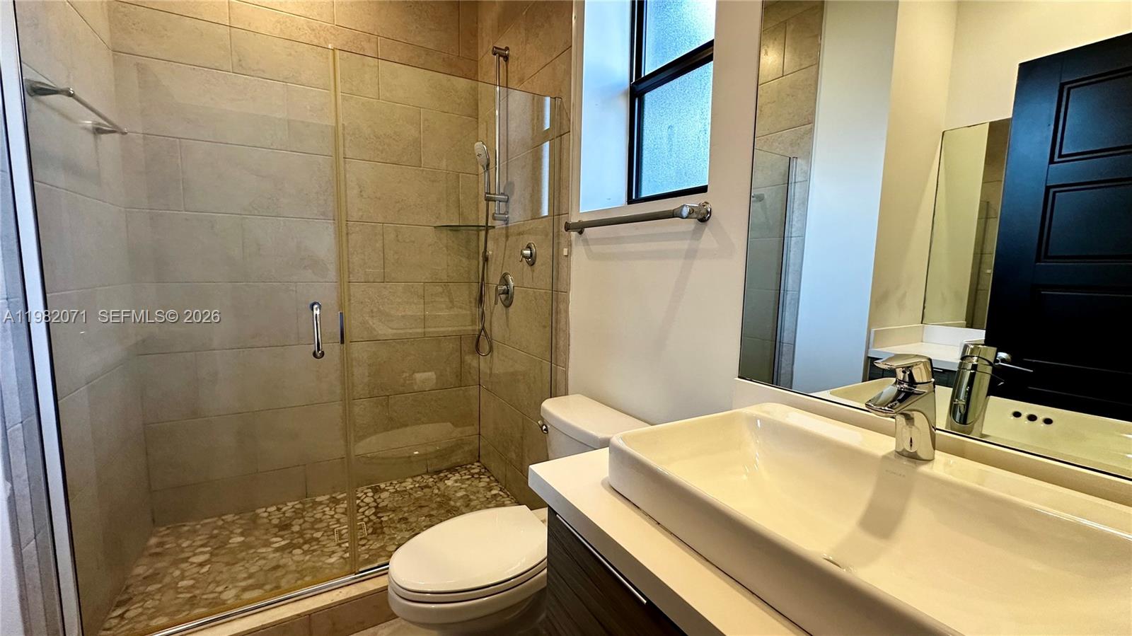 9155 NW 161st St Miami Lakes, FL 33018