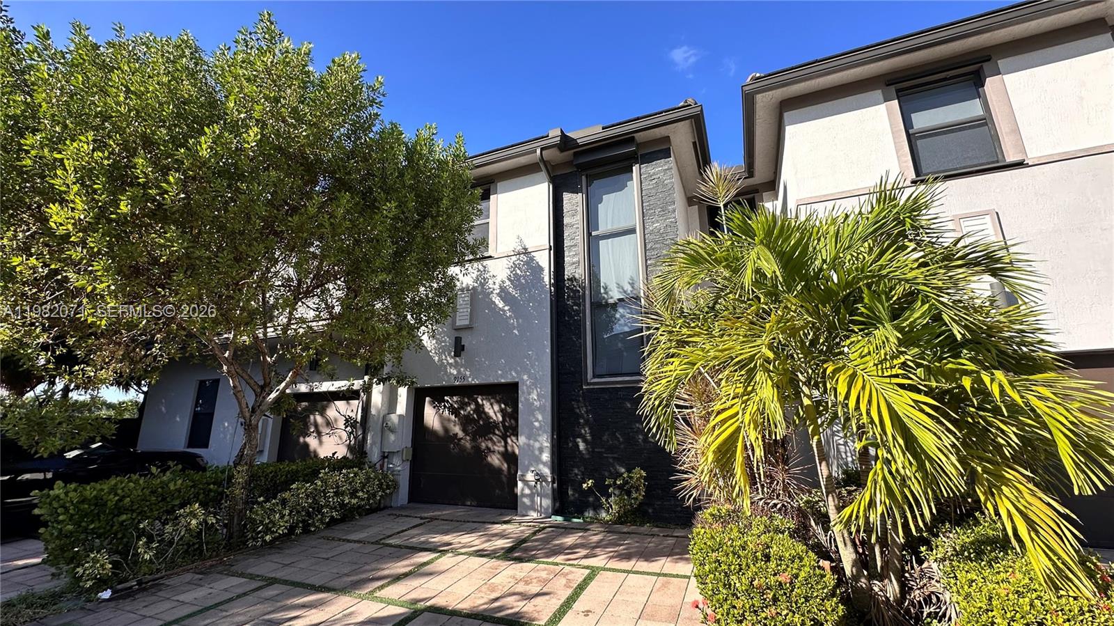 9155 NW 161st St Miami Lakes, FL 33018