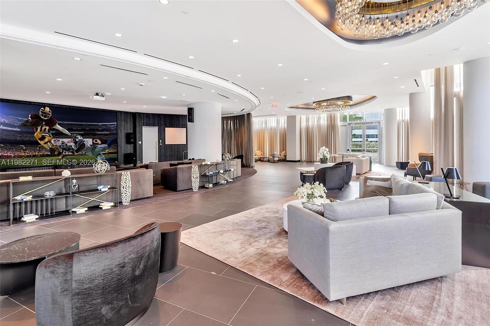 851 NE 1st Ave #2102 Miami, FL 33132