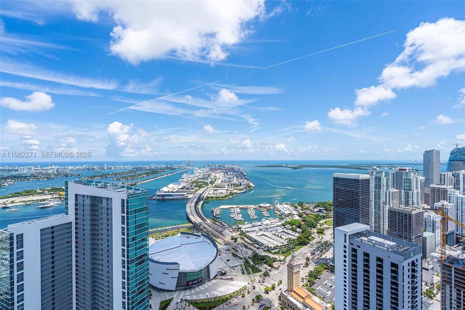 851 NE 1st Ave #2102 Miami, FL 33132