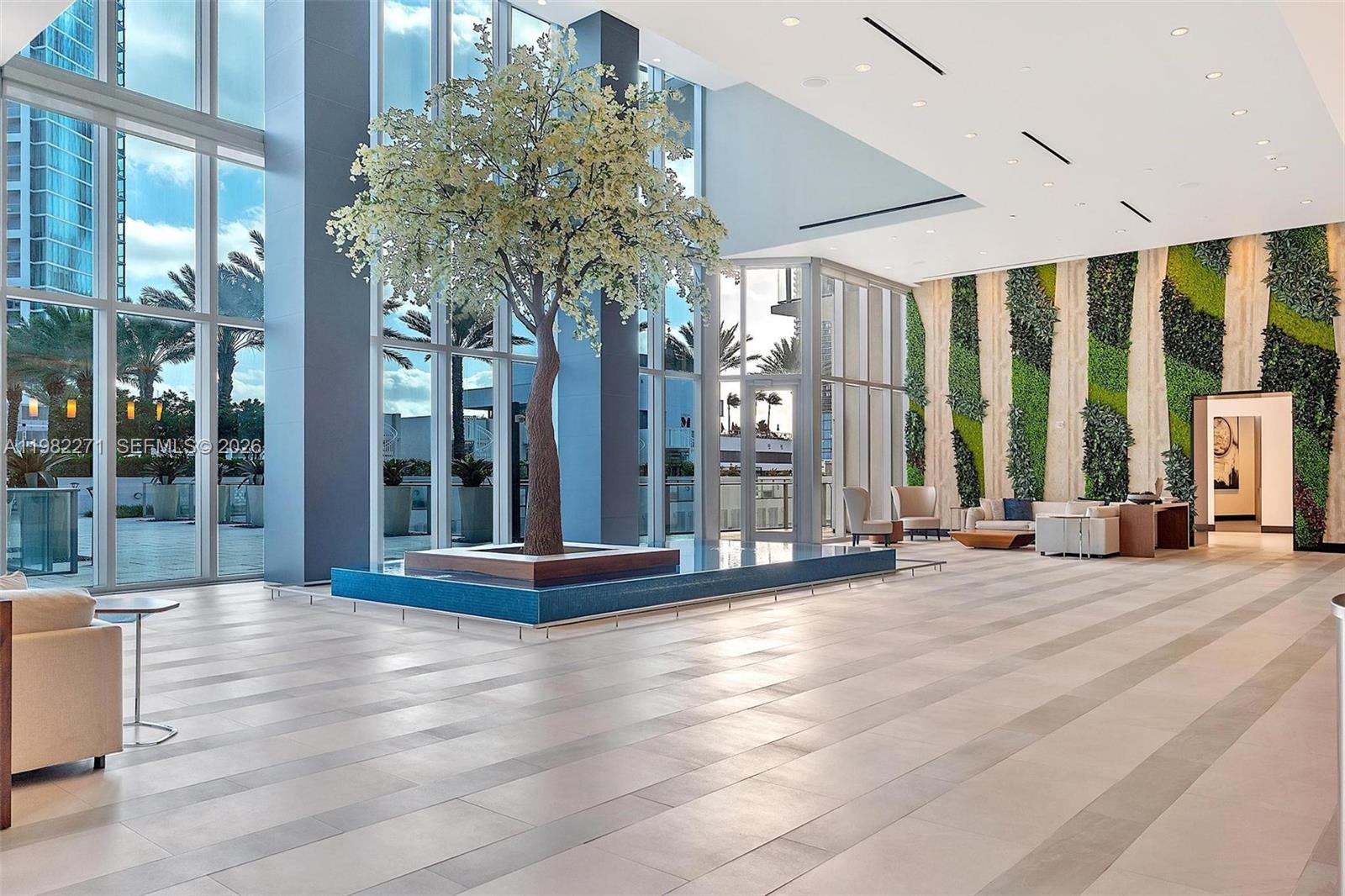 851 NE 1st Ave #2102 Miami, FL 33132