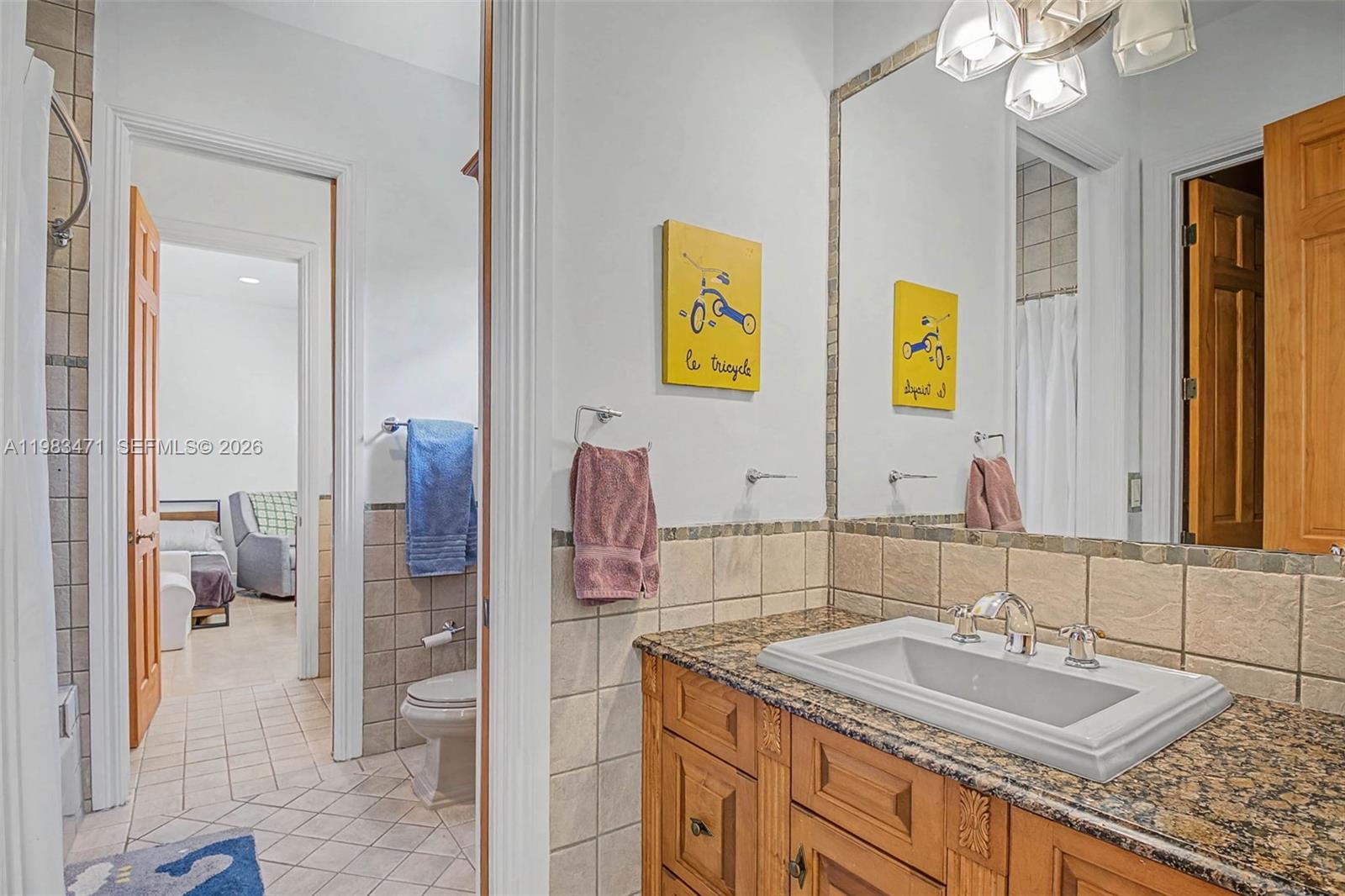 6075 SW 85th Ave Miami, FL 33143