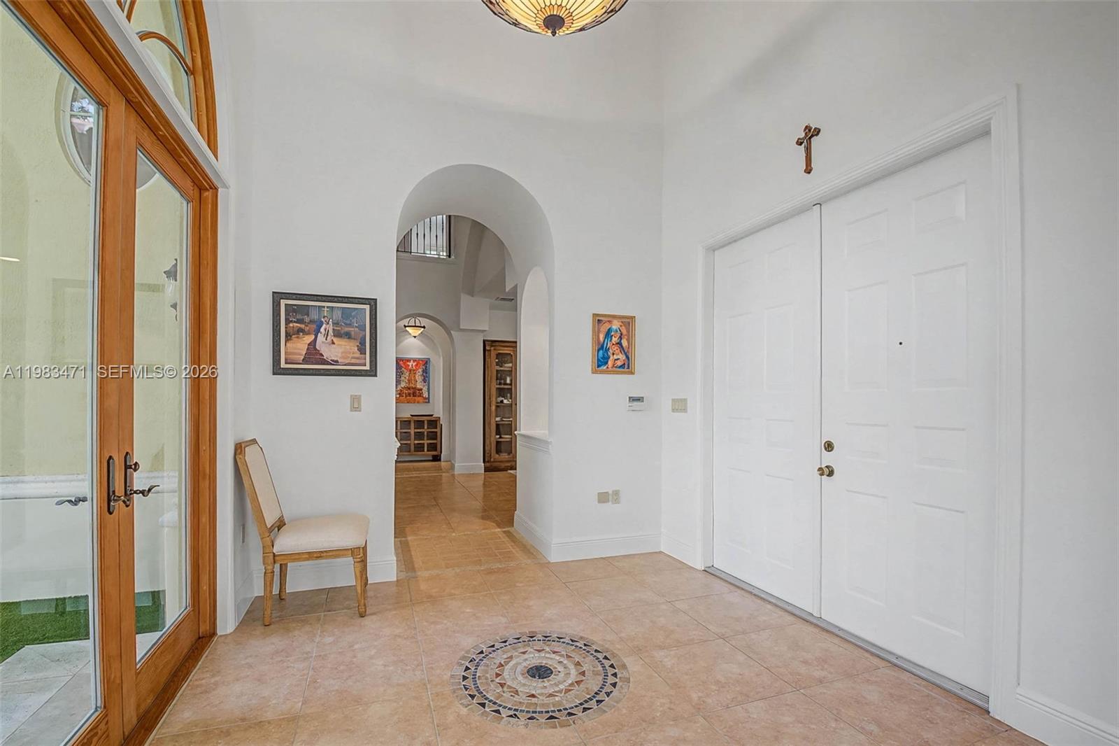 6075 SW 85th Ave Miami, FL 33143