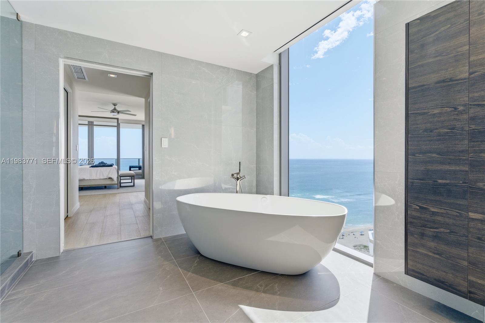 1116 N Ocean Blvd #1801 Pompano Beach, FL 33062