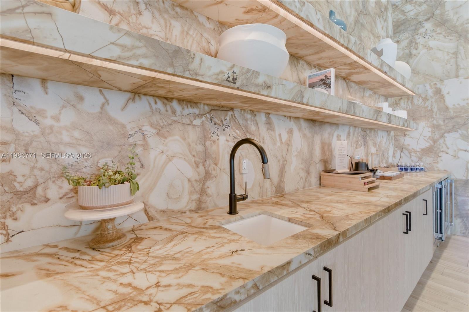 1116 N Ocean Blvd #1801 Pompano Beach, FL 33062