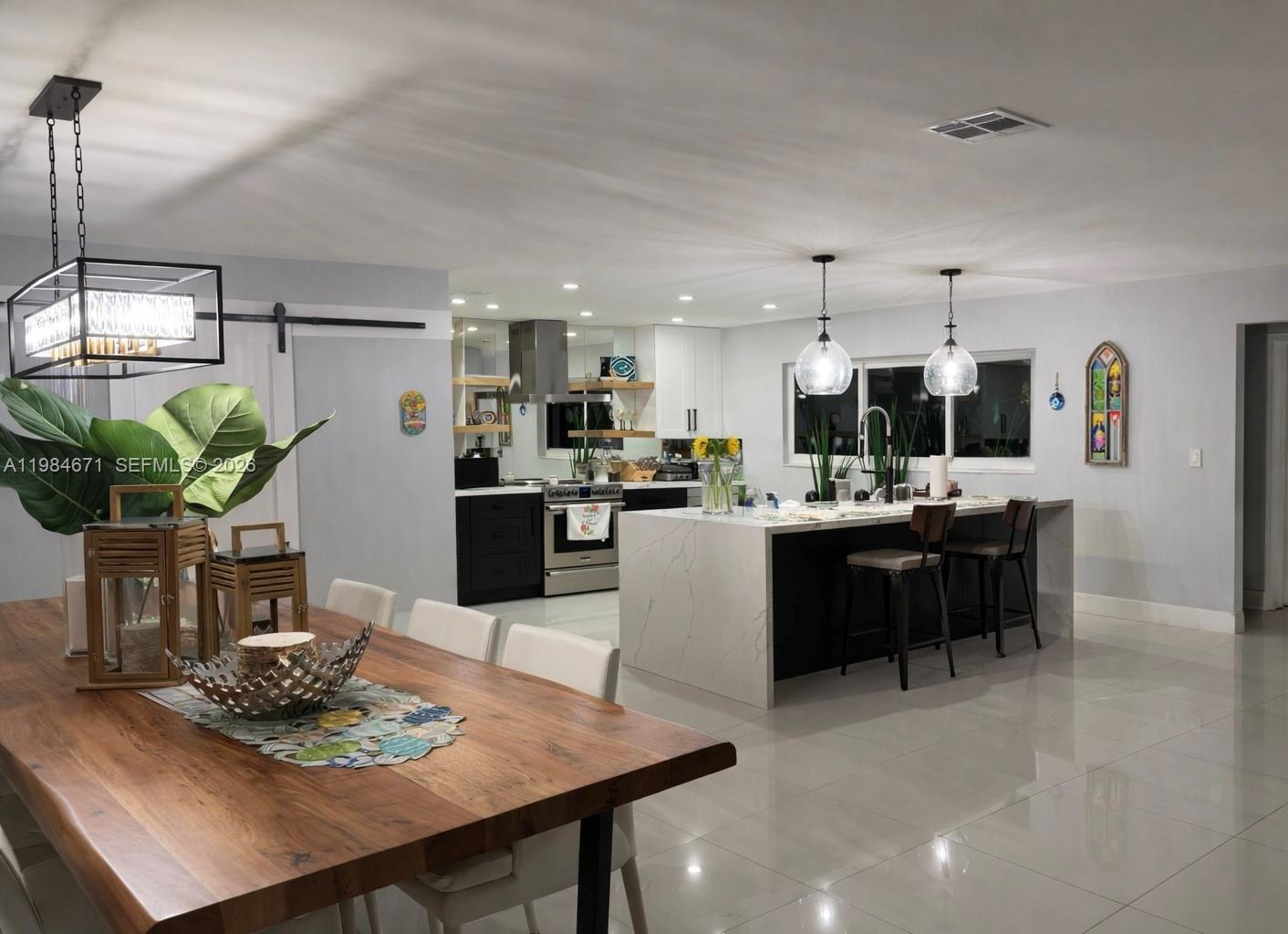 8123 SW 95th Ct Miami, FL 33173