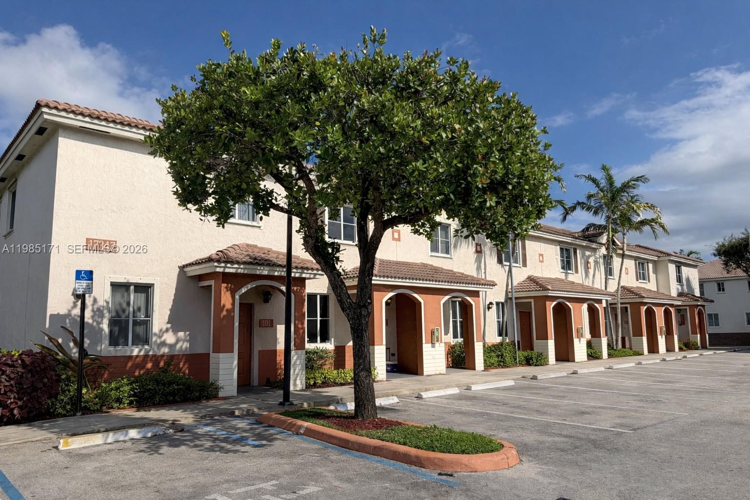 17347 NW 7th Ave #904 Miami Gardens, FL 33169