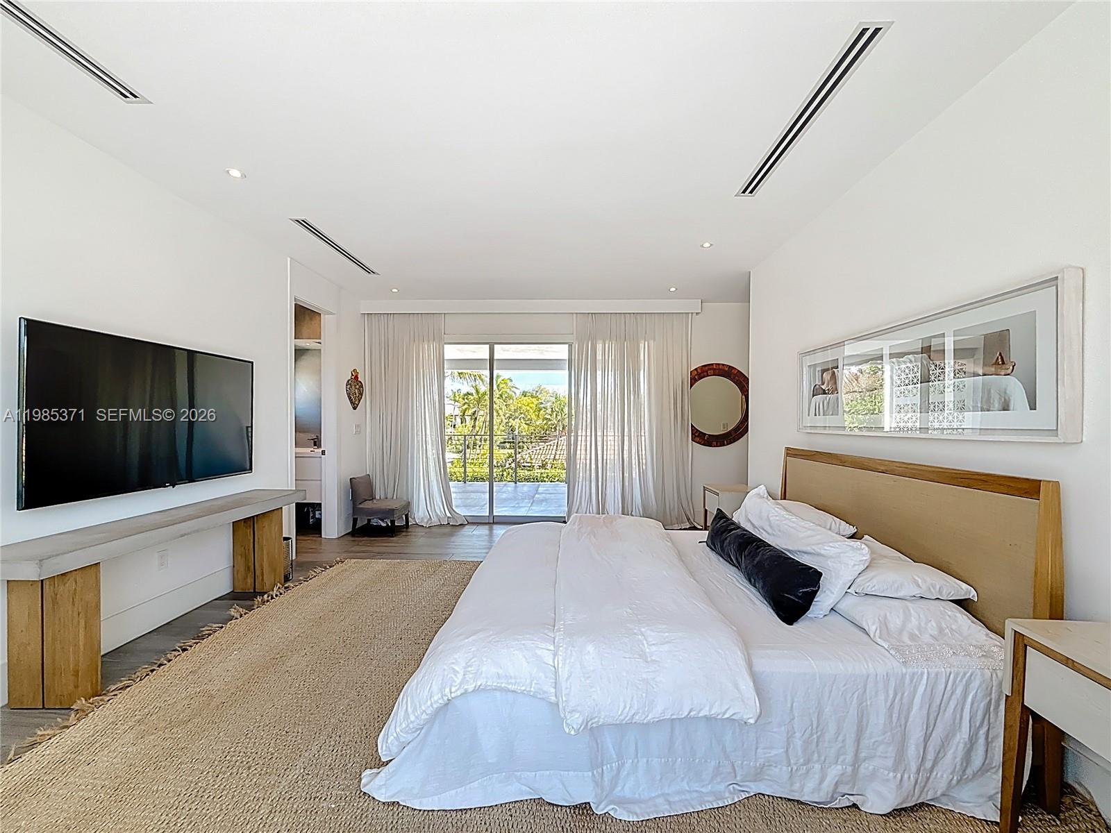 Undisclosed Address Key Biscayne, FL 33149