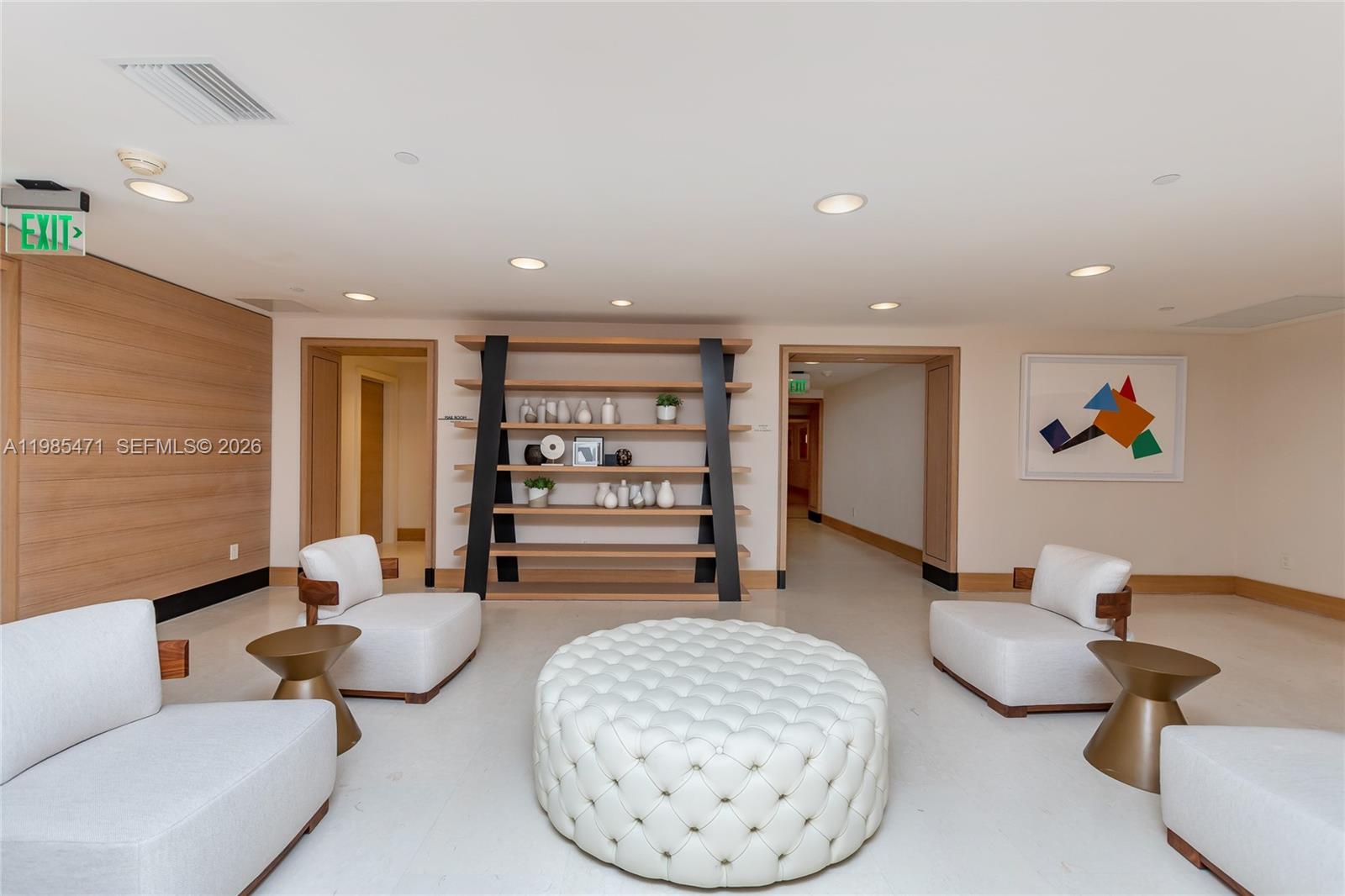 445 Grand Bay Dr #310 Key Biscayne, FL 33149