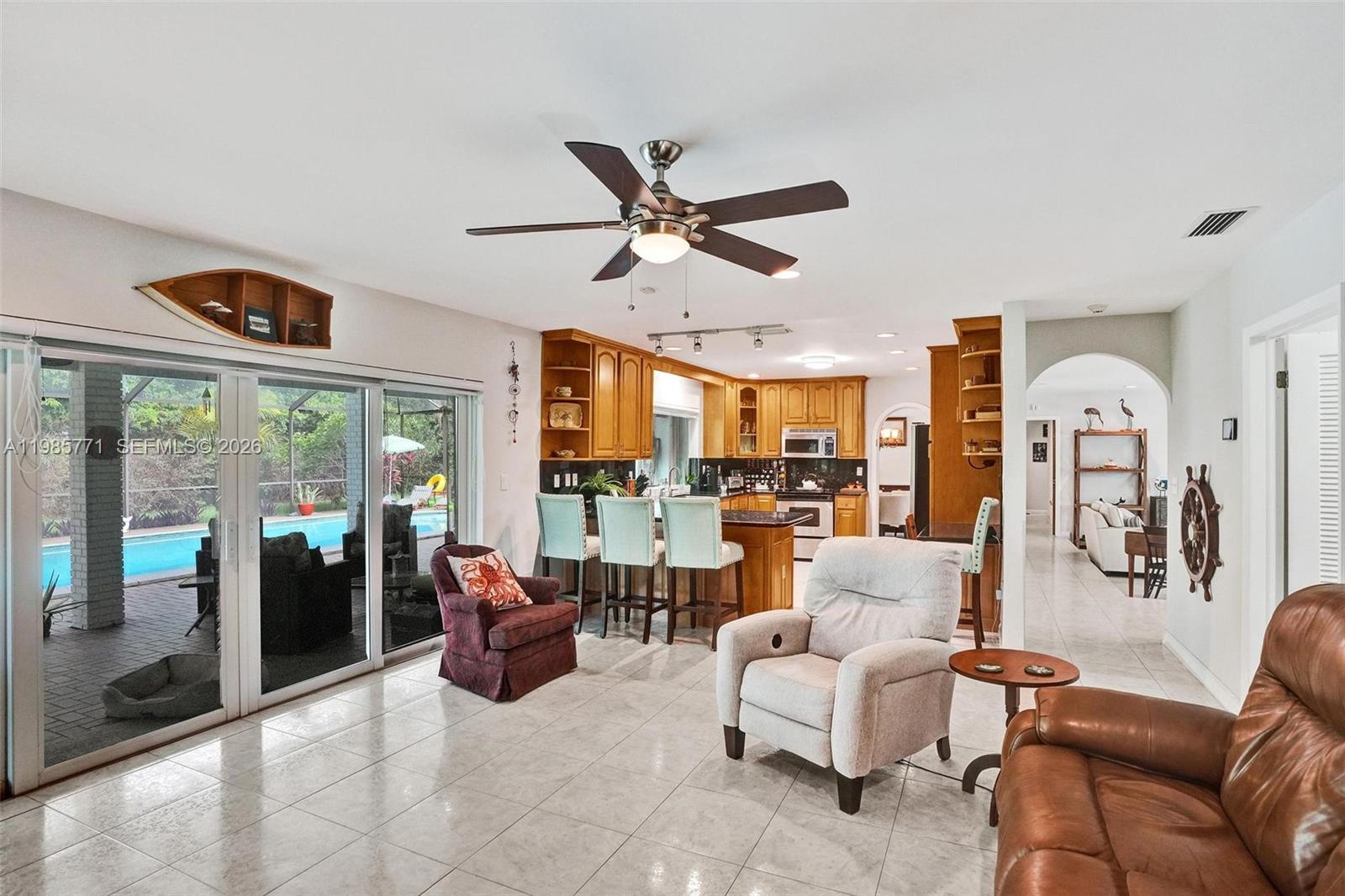 13110 SW 104th Ave Miami, FL 33176