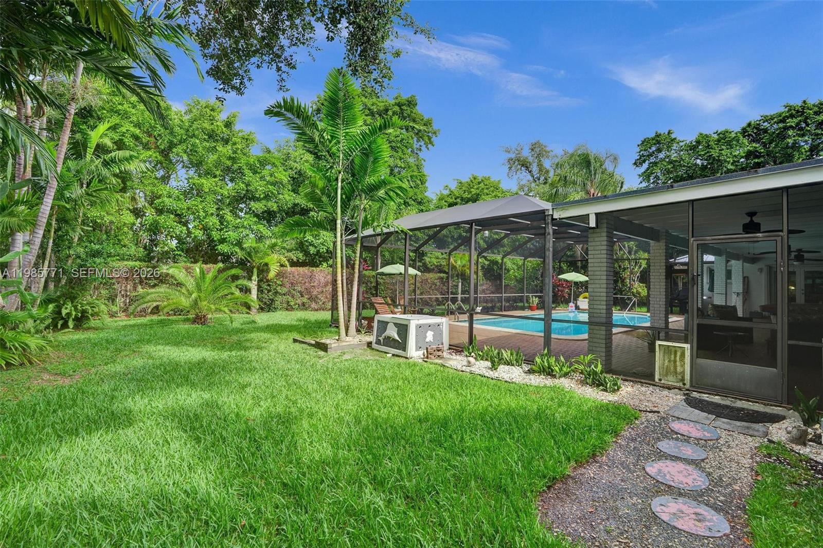 13110 SW 104th Ave Miami, FL 33176