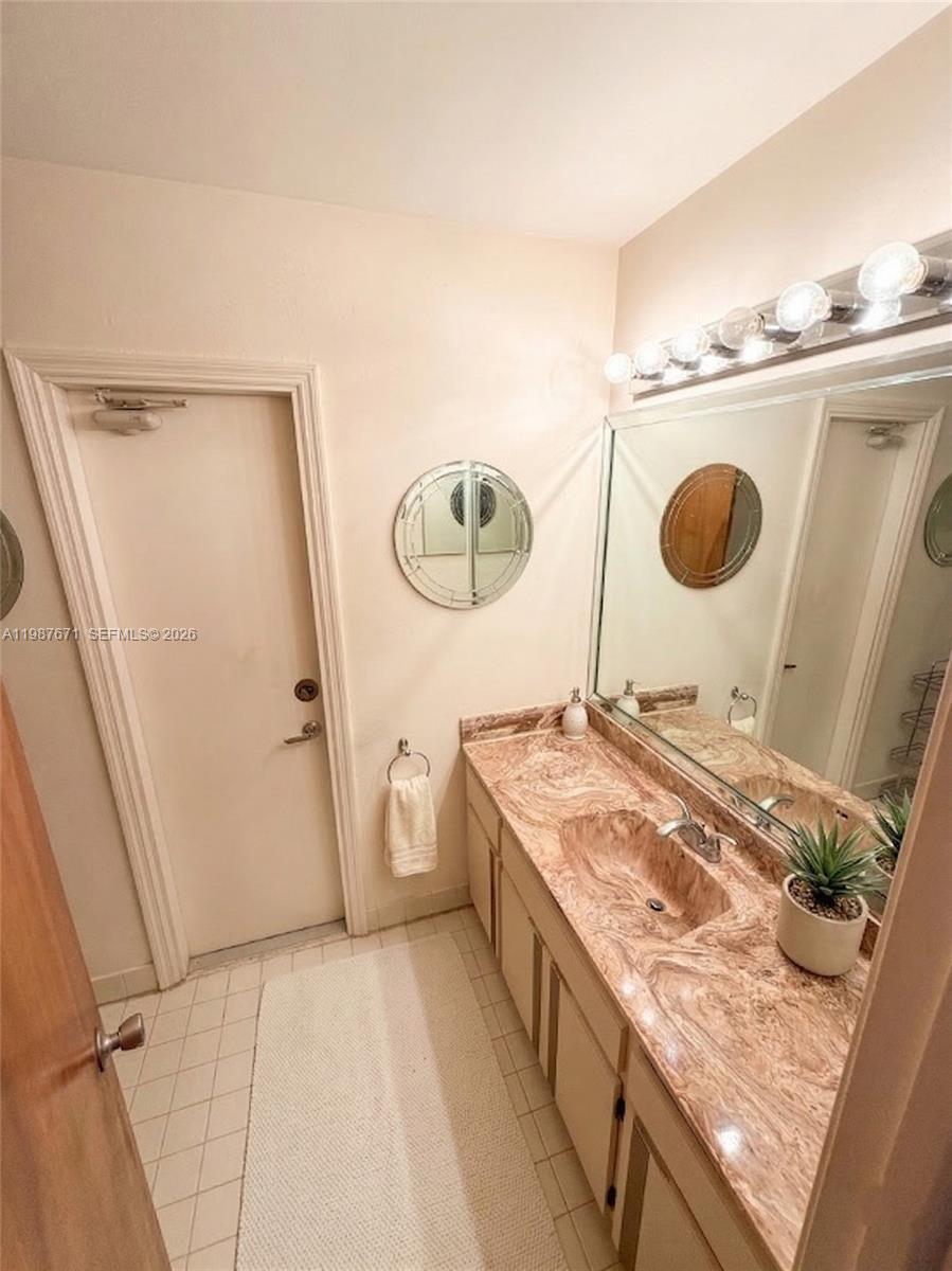 10520 SW 142nd Ave Miami, FL 33186