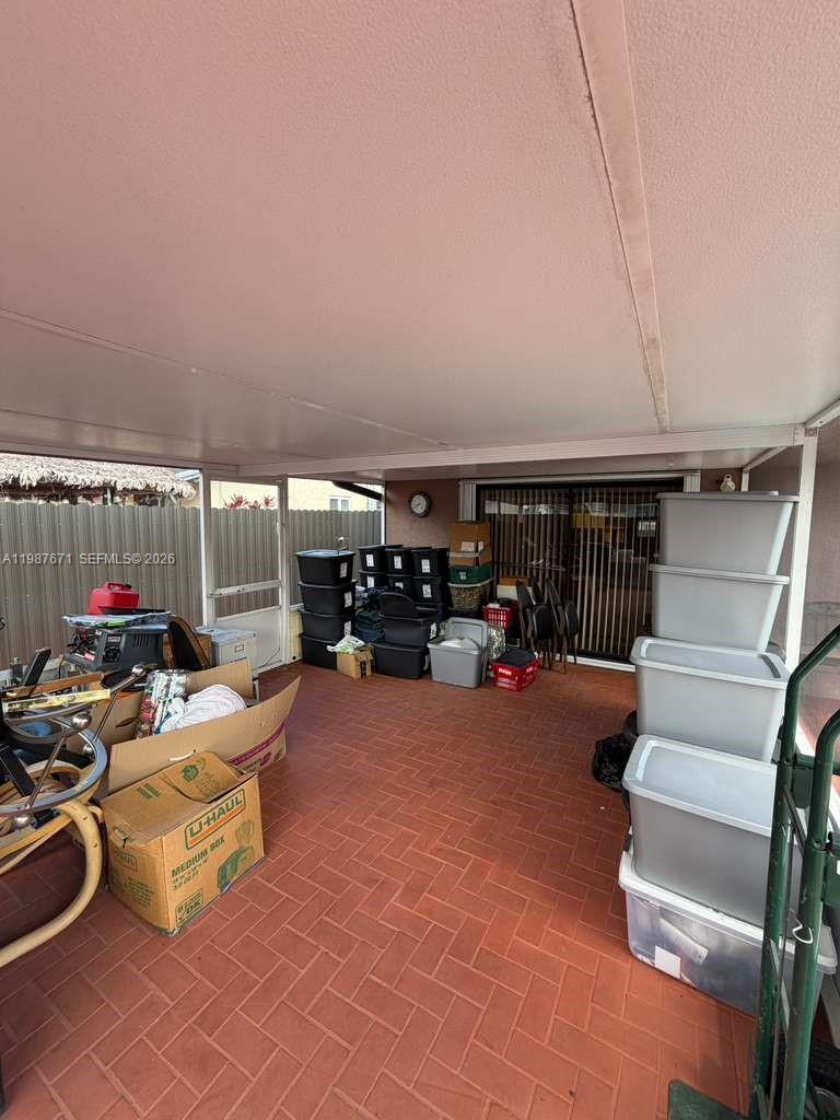 10520 SW 142nd Ave Miami, FL 33186