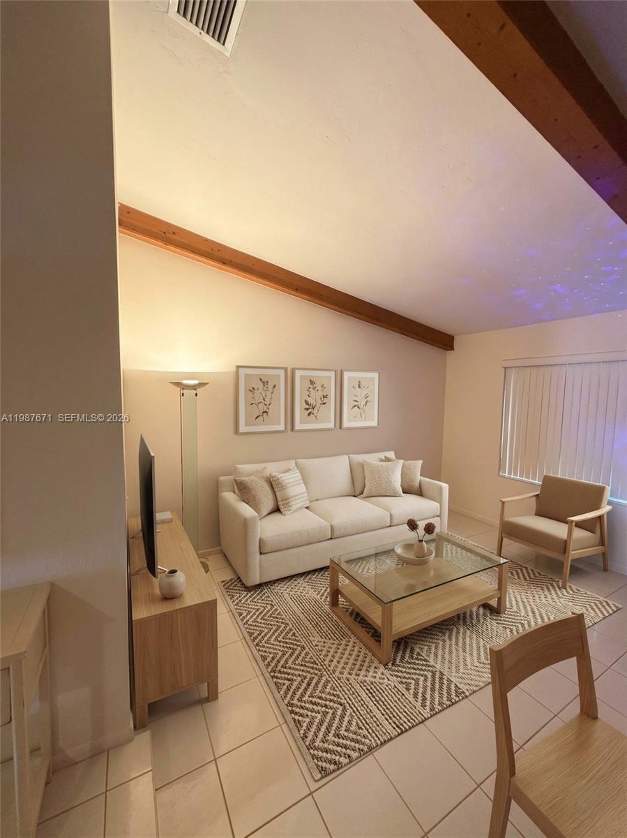 10520 SW 142nd Ave Miami, FL 33186